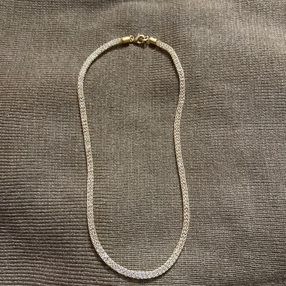 Jewelry - Stones embeded chain